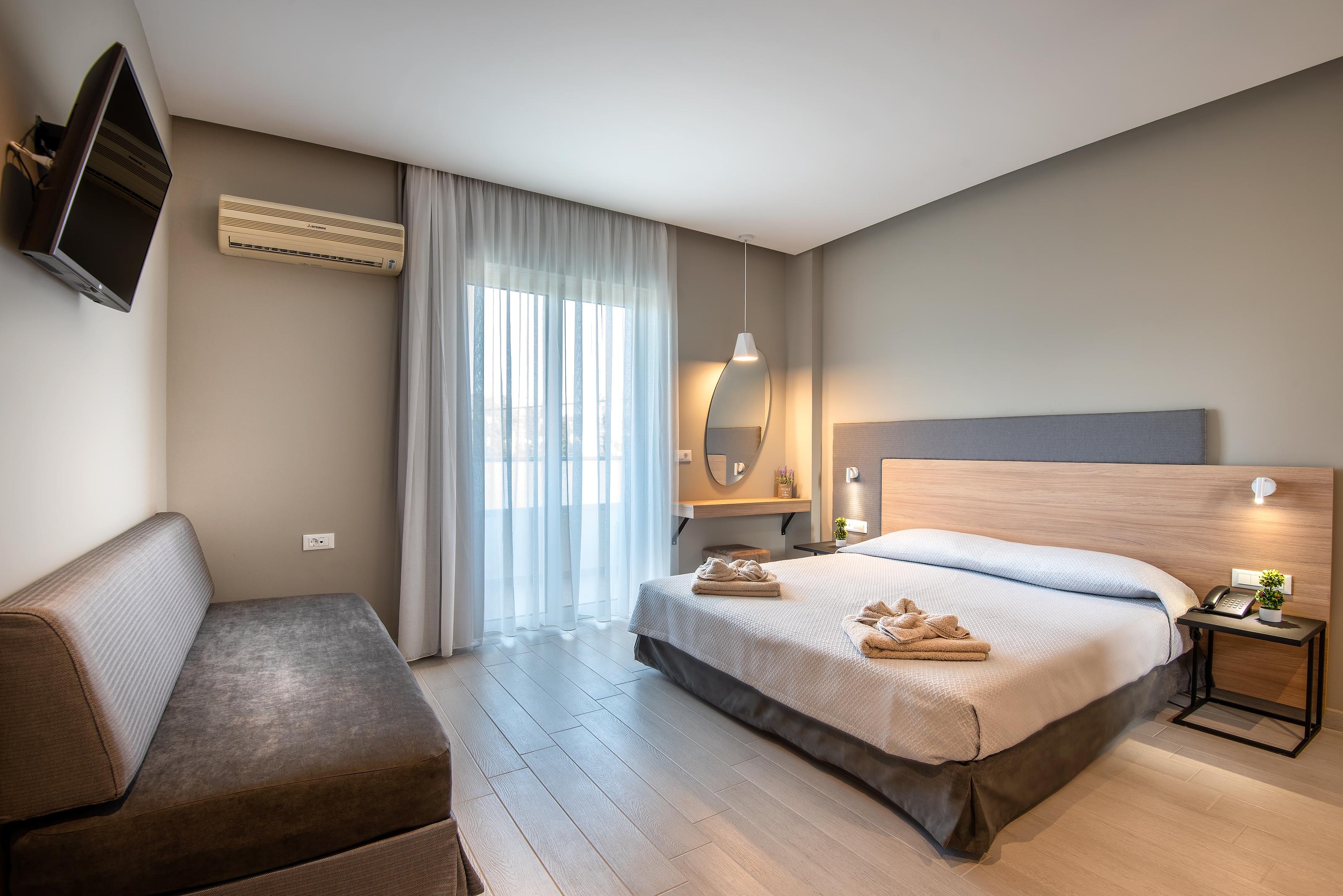 Sunday Aparthotel
